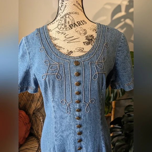 1990s Vintage Denim Women's Faux Button Up Dress Size 8 - Picture 2 of 10
